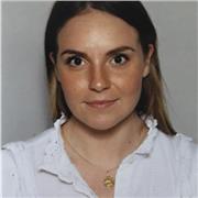 Juriste de formation, pédagogue et bienveillante, offre cours en ligne pour petits et grands ! Mots-clés : organisation, confiance, coaching, méthode, psychologie, orientation et rigueur.